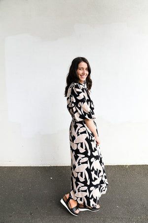 
            
                Load image into Gallery viewer, Sutton Dress (Taupe &amp;amp; Black Abstract Print)
            
        