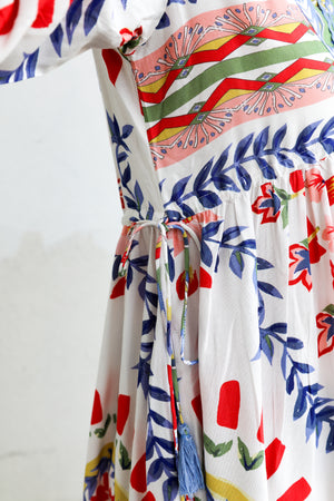 
            
                Load image into Gallery viewer, Baha Dress (Print Multi)
            
        