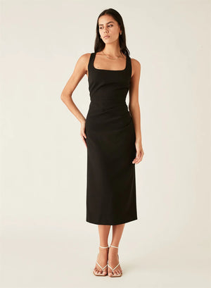 
            
                Load image into Gallery viewer, Esmaee Linna Dress (Black)
            
        