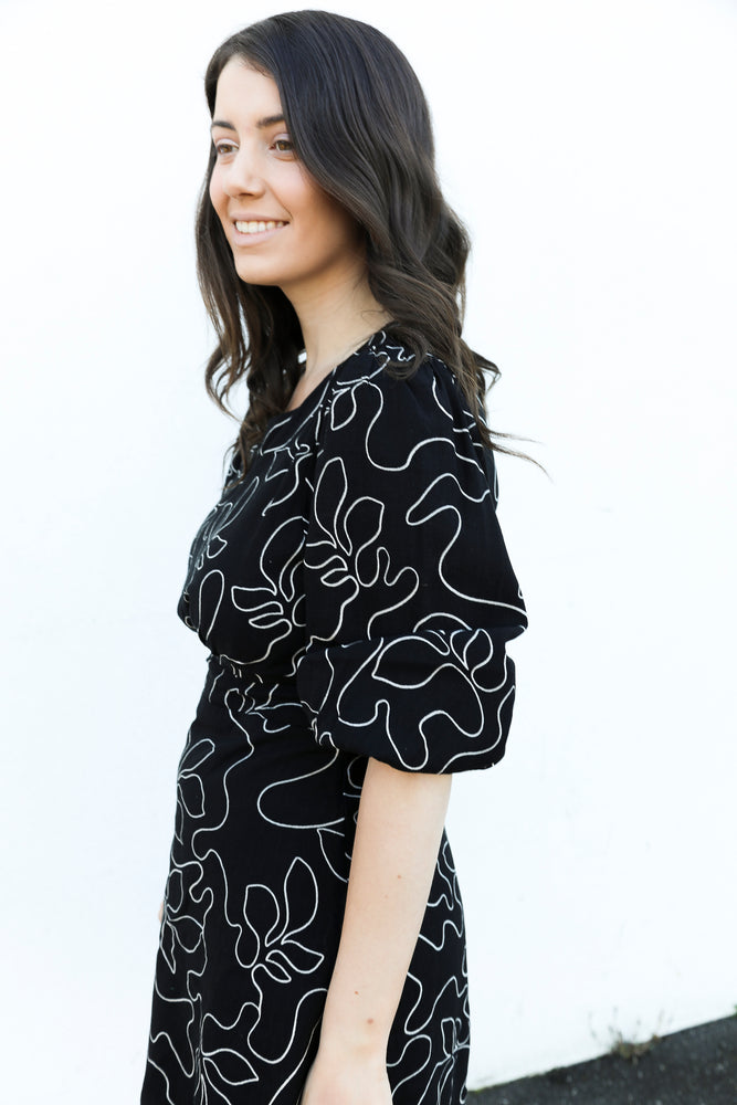 
            
                Load image into Gallery viewer, Eline Dress (Black &amp;amp; White)
            
        