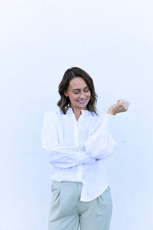
            
                Load image into Gallery viewer, Rosanna Pure Linen Blouse (White)
            
        